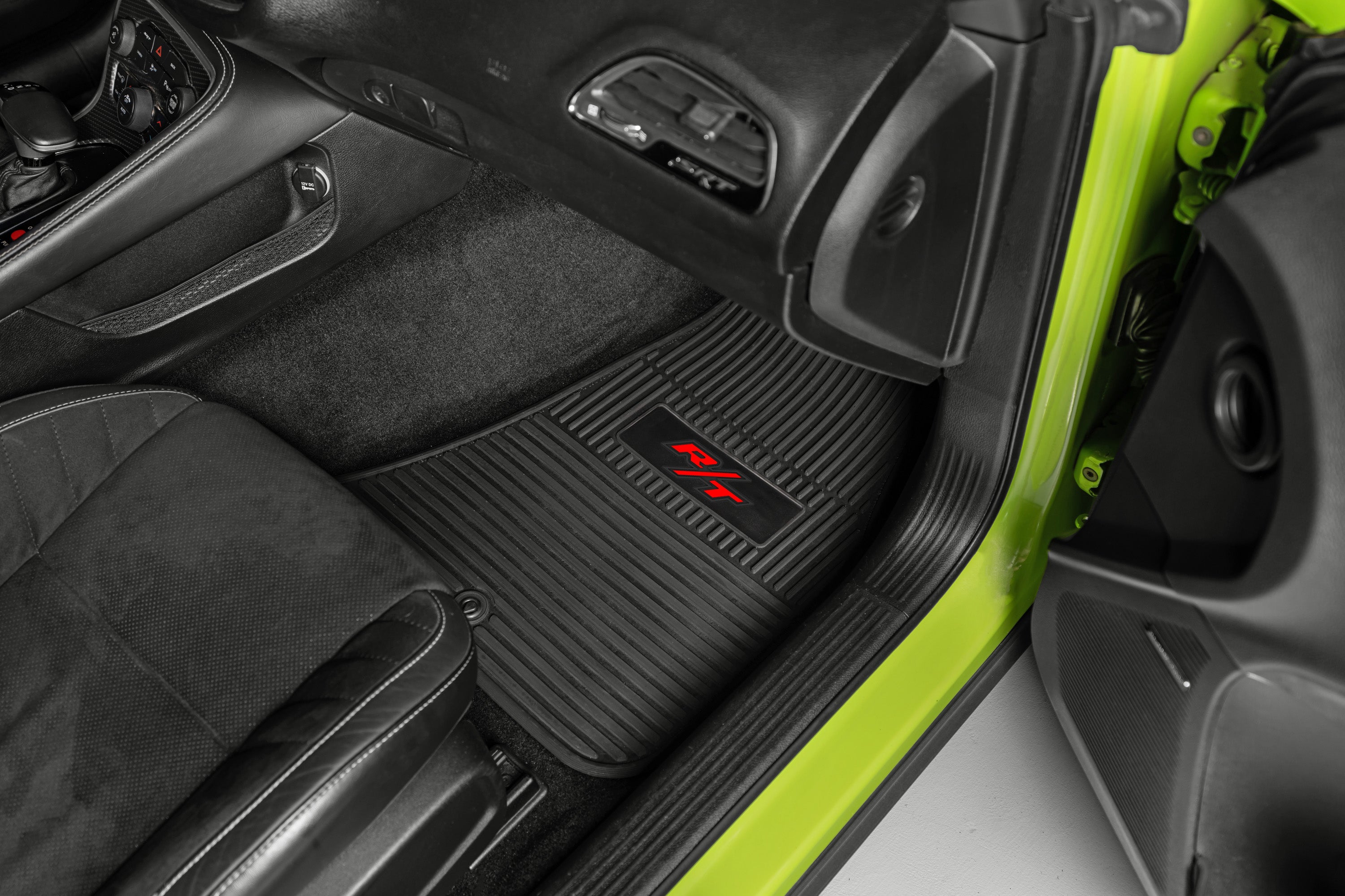 Charger Floor Mats 11-23 Dodge Charger RWD 4 Piece Custom Vintage Scene w/ R/T (2008-2014) Insert - Black w/ Lime Insert FlexTread