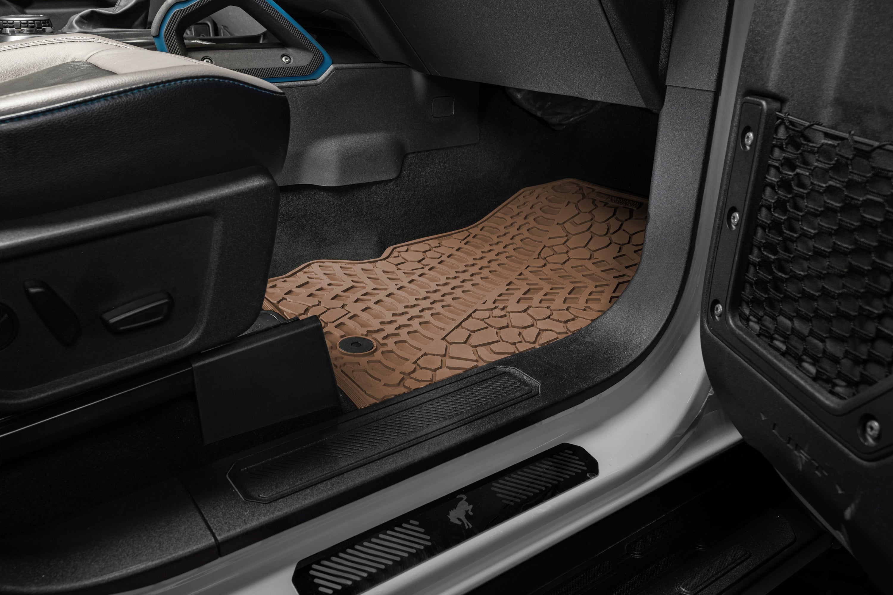 Bronco Floor Mats 21-23 Ford Bronco 4 Dr 4 Piece Tire Tread/Scorched Earth Scene - Saddle FlexTread